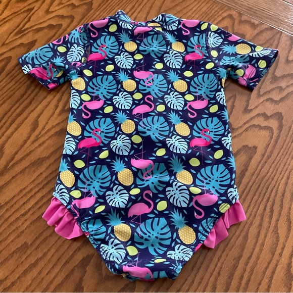 Swimsuit, No Tag, Kids Sz 4-5T - Picture 4 of 7